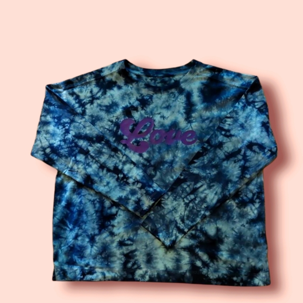 Tie dye long sleeve love t shirt